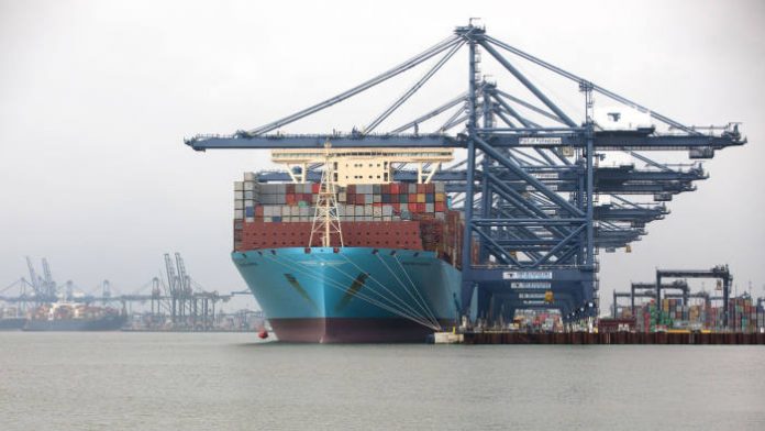 http_com.ft.imagepublish.upp-prod-us.s3.amazonaws Container ships currently use bunker fuel, a residue from crude oil that is cheaper but dirtier than petrol and diesel © Bloomberg